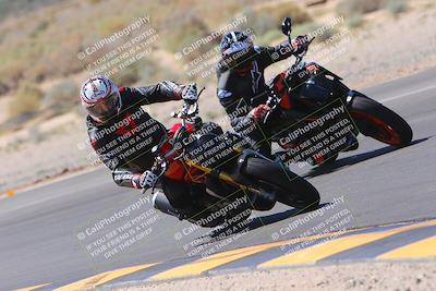 media/Sep-25-2023-Moto Forza (Mon) [[81ffa65e0a]]/B-C Group/Session 3 (Turn 16 Inside)/